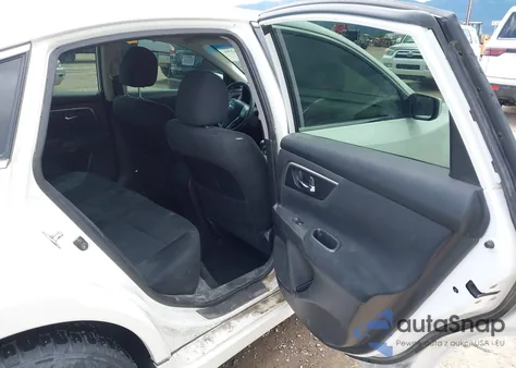 2015 Nissan Altima 2.5 S from USA, damaged, VIN 1N4AL3AP8FN330169